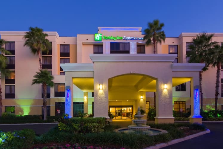 Holiday Inn Express & Suites Kendall East - Miami photo 2