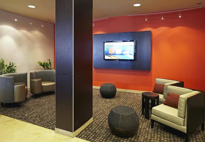 Courtyard By Marriott San Diego Mission Valley/Hotel Circle photo 3