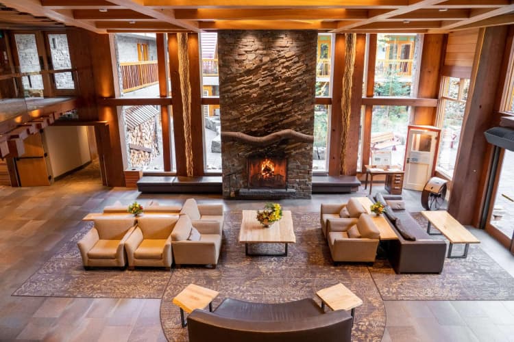 Moose Hotel & Suites photo 3