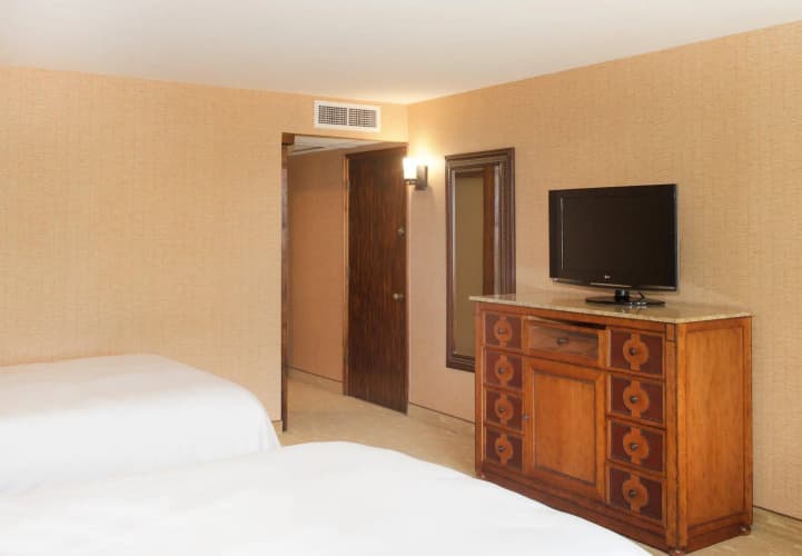 Lake Arrowhead Resort photo 4