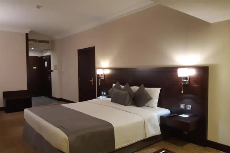 Lotus Grand Hotel Dubai photo 5