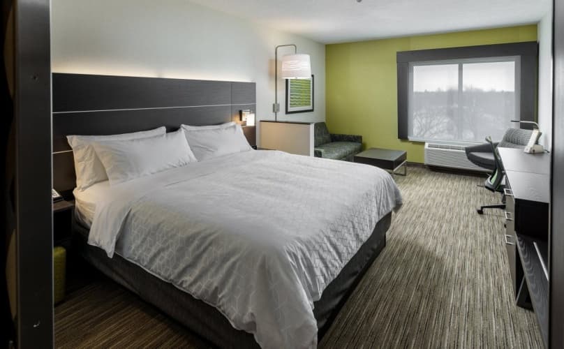 Holiday Inn Express & Suites Saskatoon East - University, photo 3