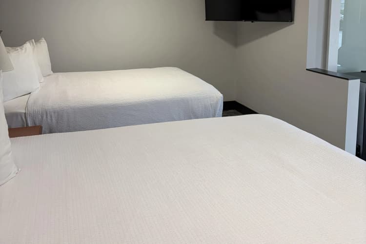 Travelodge By Wyndham Langley photo 3