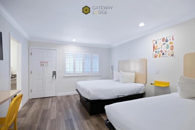 Gateway Lodge Motel photo 5