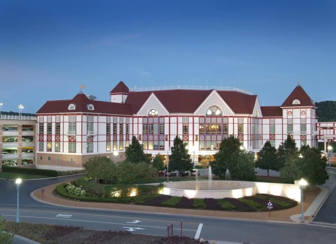 Hollywood Casino & Hotel photo 2