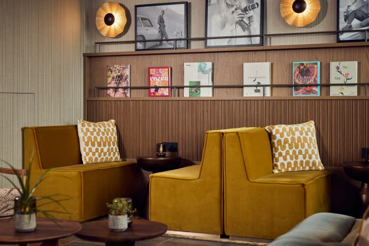 DoubleTree by Hilton Rotterdam Centre photo 2