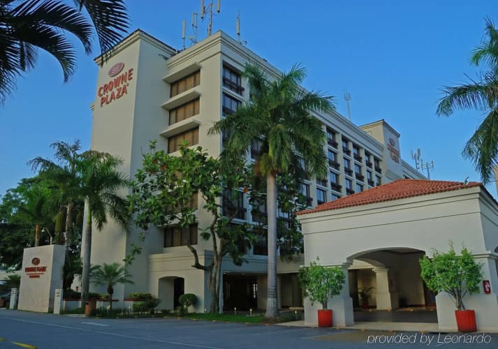 Hilton San Salvador photo 2