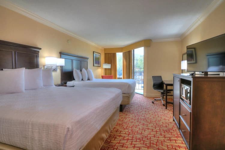 Edgewater Hotel photo 4