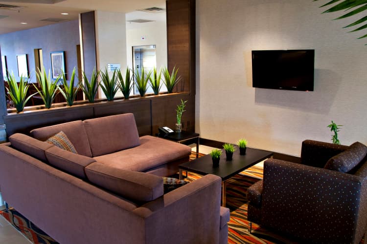 Holiday Inn Express Pembroke photo 3