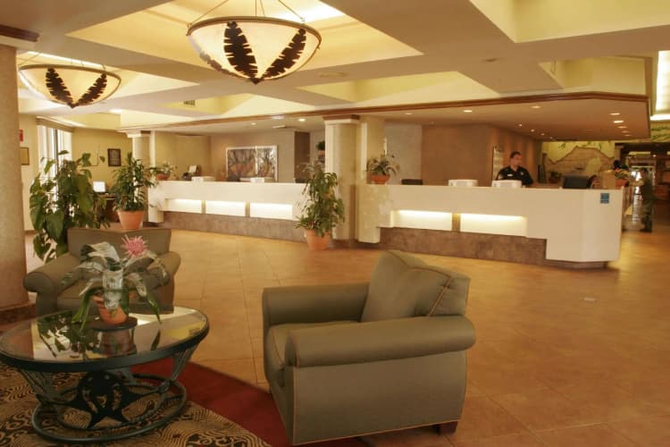 Maingate Lakeside Resort photo 2