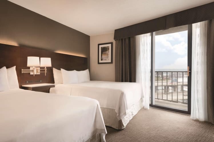 Radisson Cincinnati Riverfront photo 5