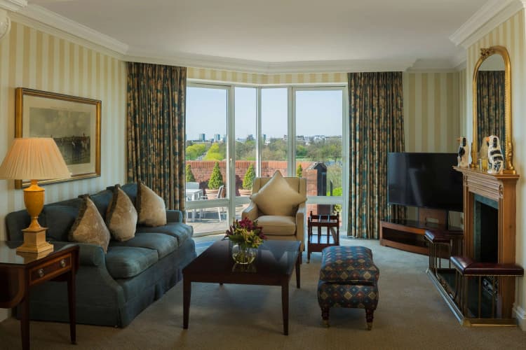 Cheval Thorney Court, photo 4