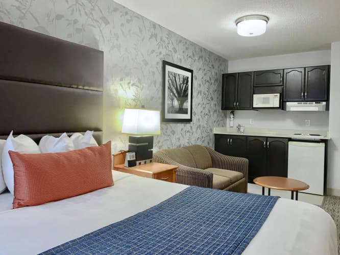 Best Western Plus Regency Inn & Conference Centre photo 4