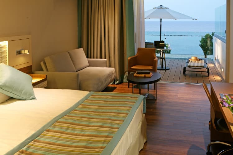 Crowne Plaza Limassol photo 4