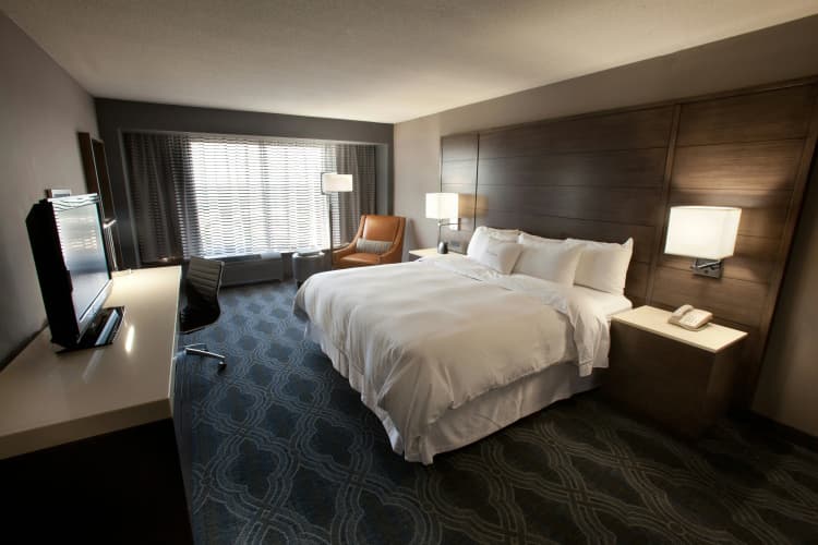 DoubleTree by Hilton Hotel Libertyville - Mundelein photo 4