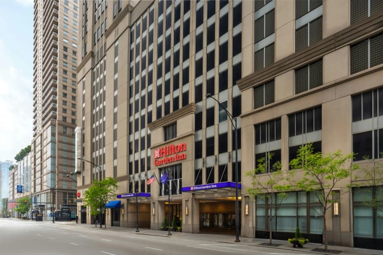 Hilton Garden Inn Chicago Downtown/Magnificent Mile photo 2