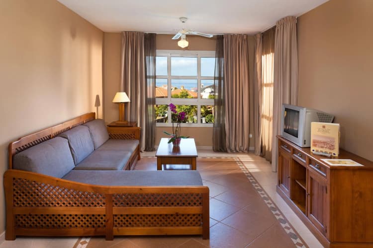 Hotel El Duque photo 3