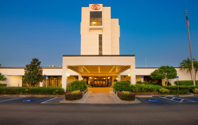 Hilton Tampa Airport Westshore photo 2