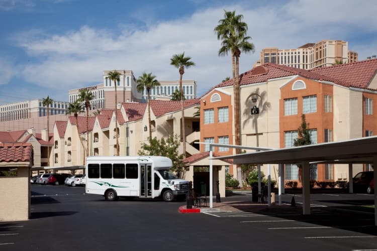 Holiday Inn Club Vacations At Desert Club Resort, photo 2
