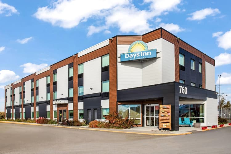 Days Inn by Wyndham Berthierville photo 2