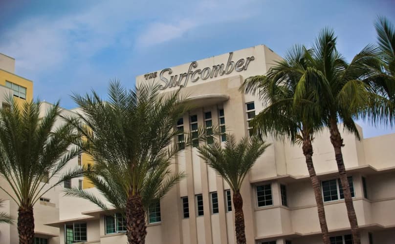 Kimpton Surfcomber Hotel photo 2