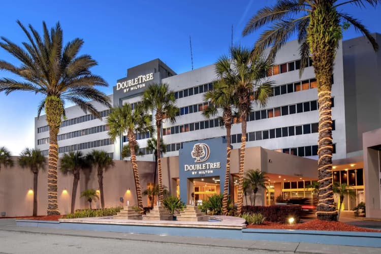 DoubleTree by Hilton Jacksonville Airport photo 2