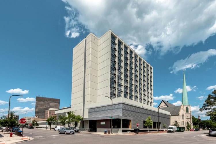 Holiday Inn Chicago North Evanston photo 2