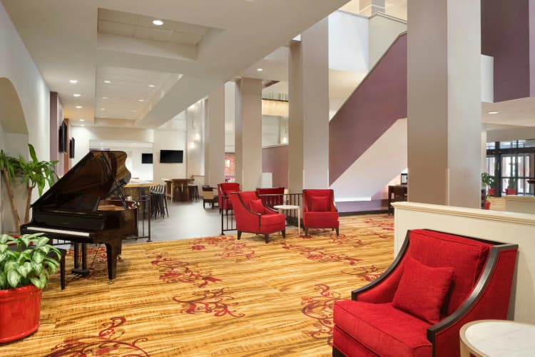 Hilton Fort Wayne at the Grand Wayne Convention Center photo 3