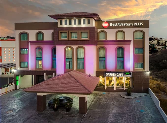 Best Western Plus Santa Cecilia Pachuca photo 2