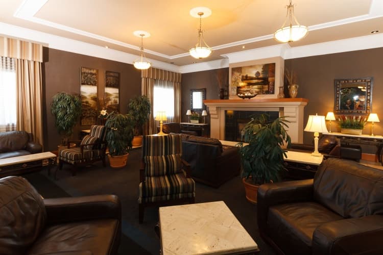 The Glenmore Inn & Convention Centre, photo 3