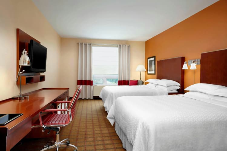 Four Points By Sheraton Calgary Airport photo 4