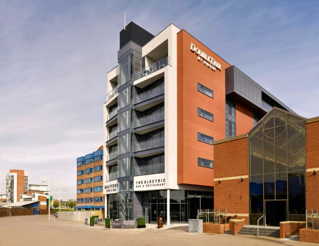 DoubleTree by Hilton Hotel Lincoln photo 2