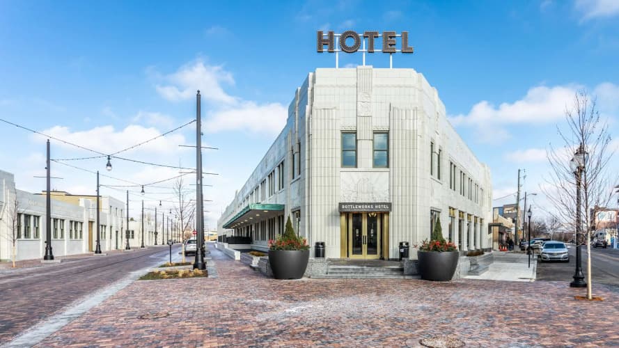 Bottleworks Hotel, photo 2