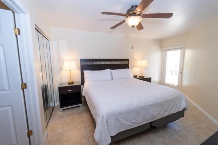 Holiday Inn Resort Grand Cayman photo 5