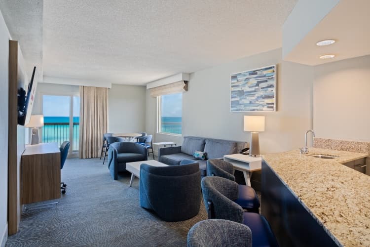 Crowne Plaza Melbourne-Oceanfront photo 3
