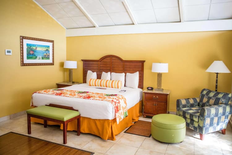 Best Western Plus Yacht Harbor Inn photo 4
