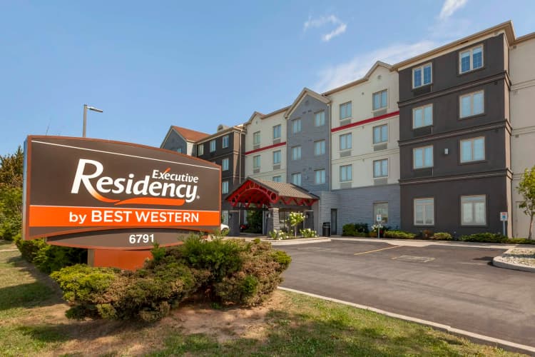 Executive Residency By Bw Toronto-Mississauga photo 1