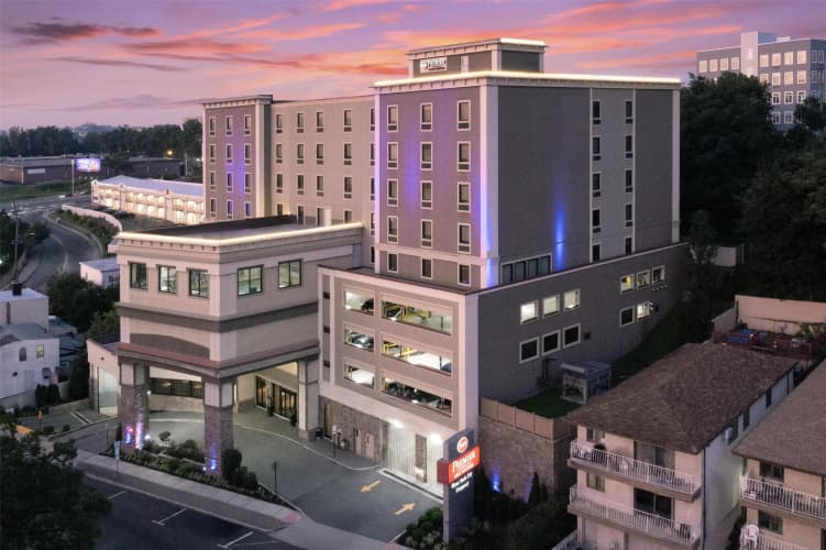 Best Western Premier NYC Gateway Hotel photo 2
