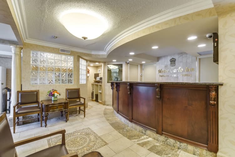 Monte Carlo Inn Toronto West Suites photo 3