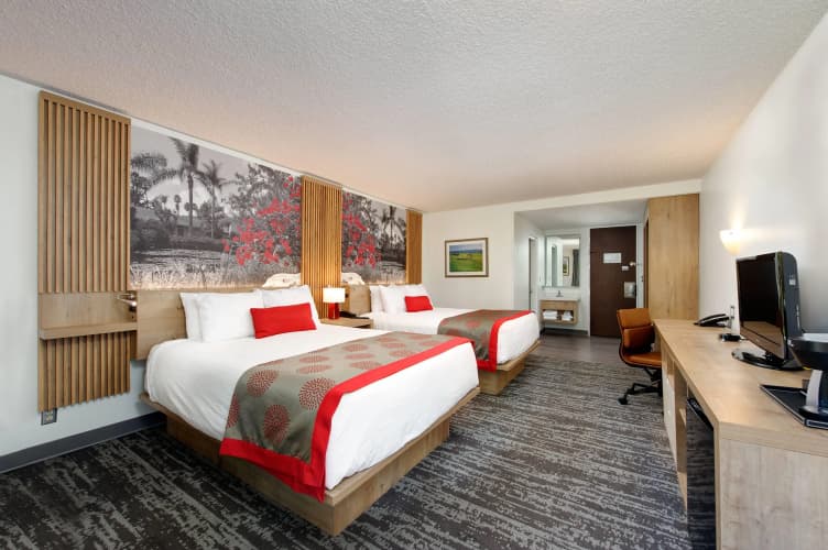 Ramada by Wyndham Santa Barbara photo 3