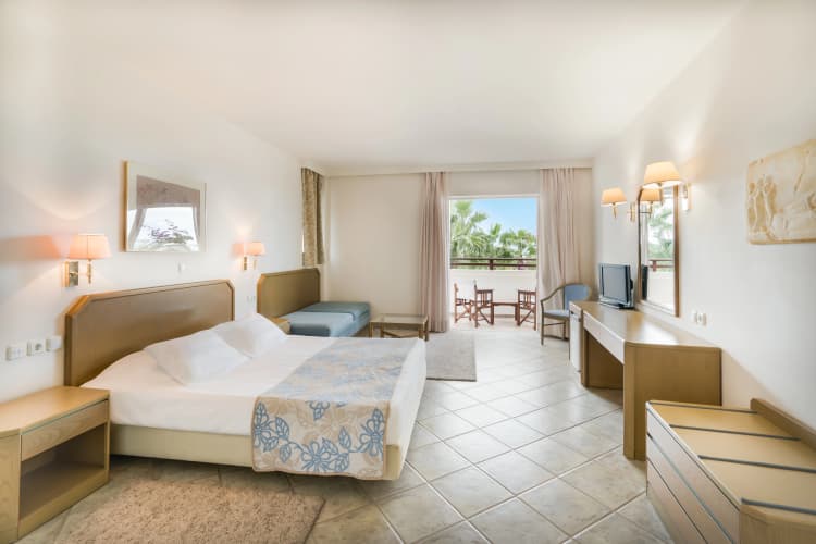 Iberostar Waves Creta Panorama & Mare photo 4