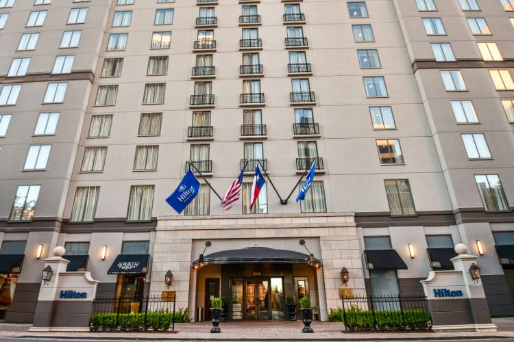 Hilton Dallas/Park Cities photo 2