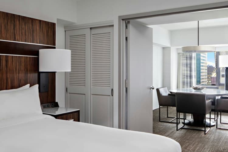 New York Marriott Marquis photo 4