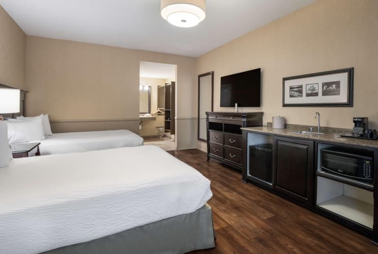 Best Western Corona Hotel & Suites photo 4