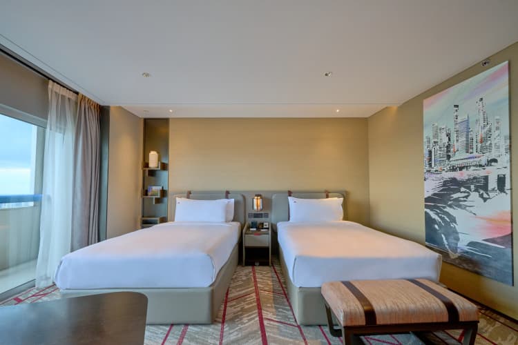 Swissôtel The Stamford photo 5
