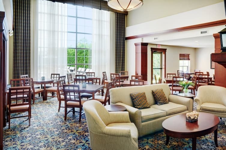 Staybridge Suites Oakville-Burlington photo 3