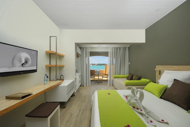 Mauricia Beachcomber Resort and Spa photo 4