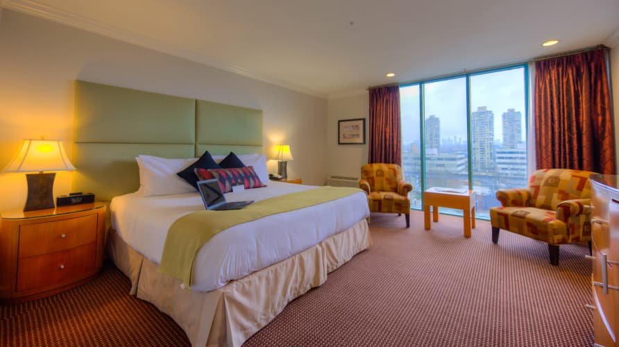 Executive Suites Hotel and Conference Center - Burnaby photo 4