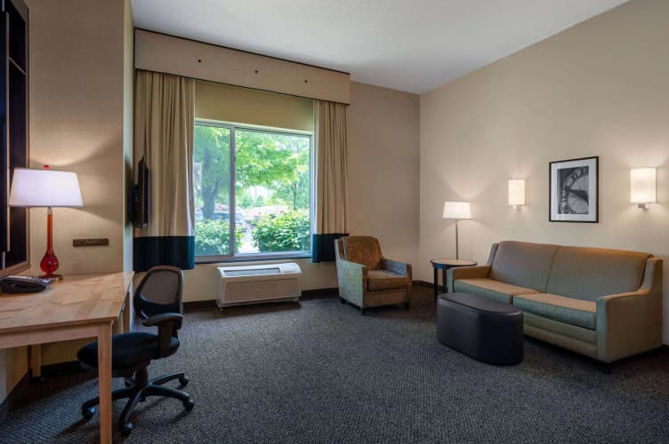 Wyndham Noblesville photo 5