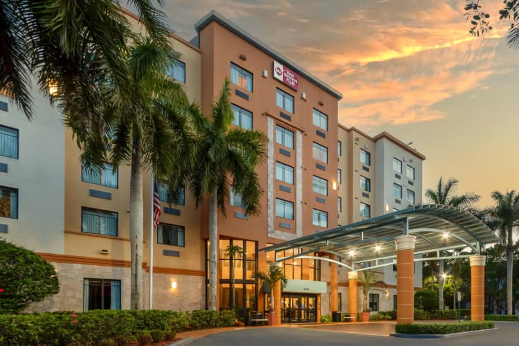 Best Western Plus Miami Executive Airport Hotel & Suites photo 2
